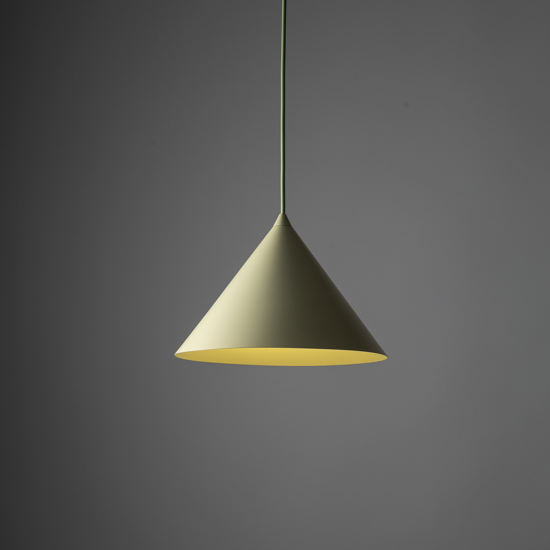 Lampada a sospensione cono 26 cm verde in metallo per cucina