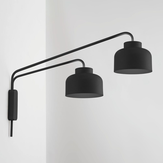 Applique nera due luci orientabili bottone vivida dimmerabile con telecomando