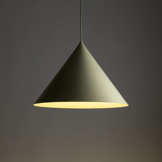 Lampadario cono verde 50 cm a sospensione di metallo per cucina moderna