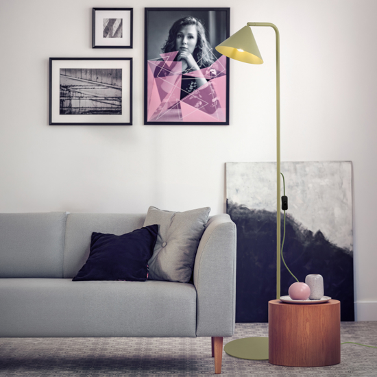 Piantana verde in metallo design minimal da lettura