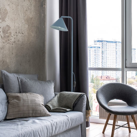 Piantana blu design minimal da lettura parabola orientabile