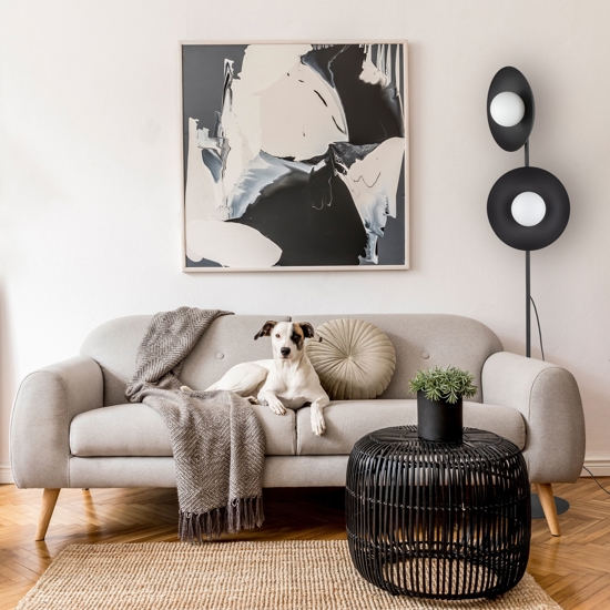 Piantana nera 2 luci design moderna sfere di vetro bianco