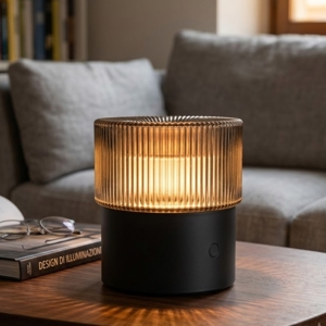 Vivida lampada da tavolo pilastro vetro fumè led cct