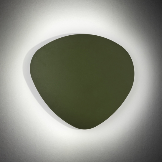 Applique verde design moderno 49 cm sagomato in metallo