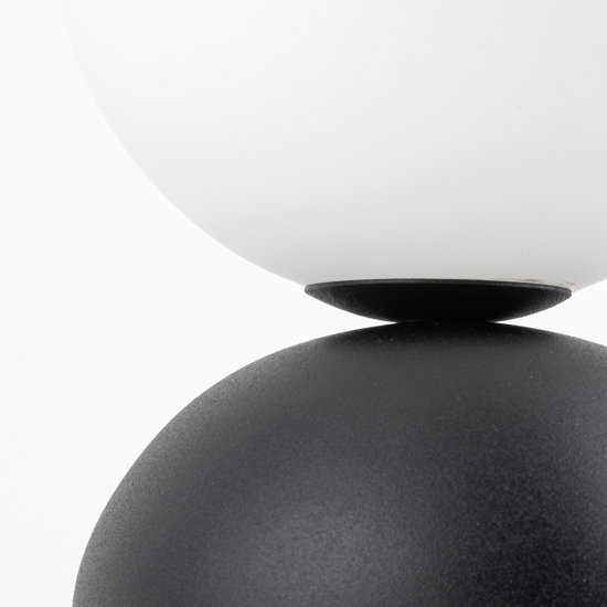 Abat-jour lampada da comodino nera sfera di vetro bianco design moderna