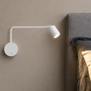 Applique bianco con braccio orientabile e interruttore per comodino camera da letto