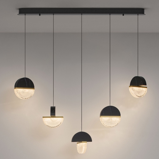 Lampadario 5 pendenti vetro e marmo nero a sospensione per tavolo sala da pranzo