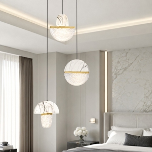 Lampadario 3 pendenti design marmo bianco e vetro per camera da letto stile contemporaneo