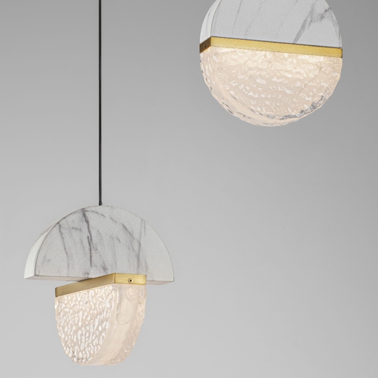 Lampadario 3 pendenti design marmo bianco e vetro per camera da letto stile contemporaneo