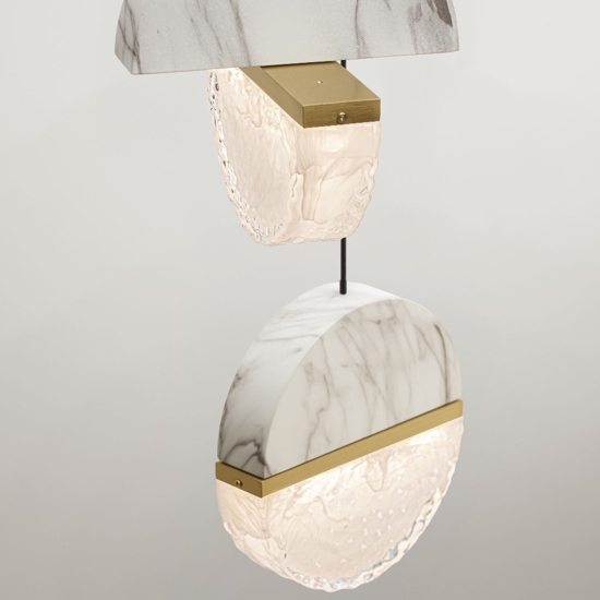Lampadario con pendenti in marmo bianco e vetro design moderno per soggiorno
