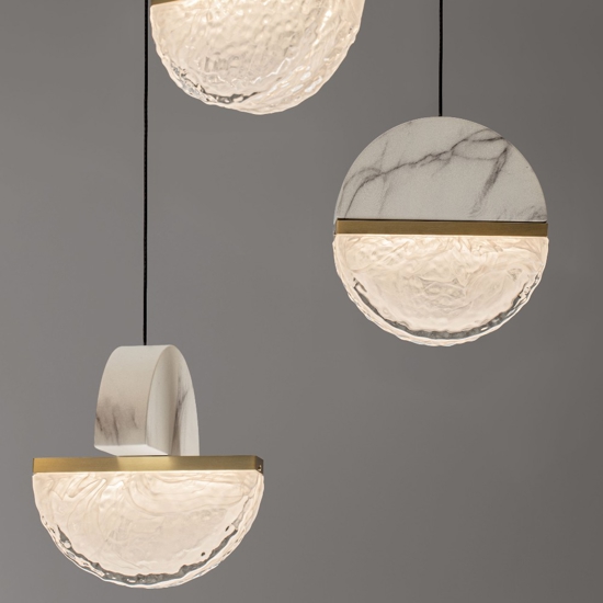 Lampadario elegante in marmo bianco e vetro 8 pendenti per tavolo soggiorno