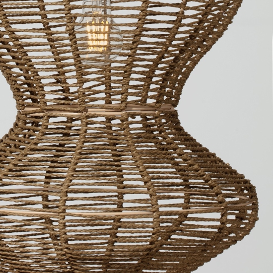 Lampadario in rattan marrone per soggiorno