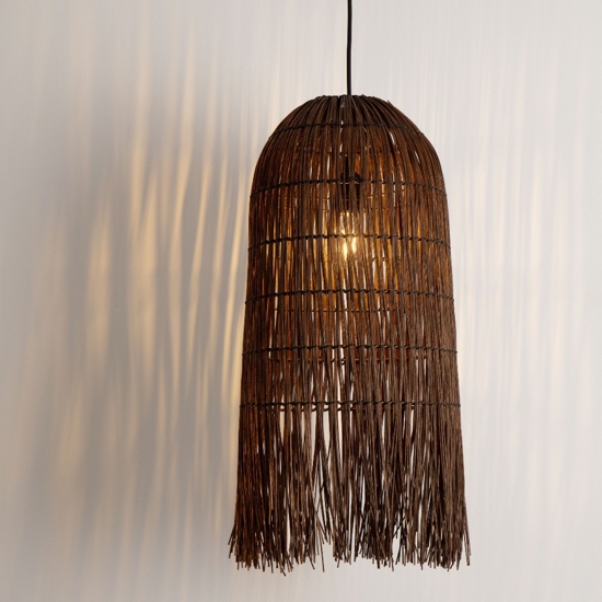 Lampadario di rattan marrone lungo per camera da letto