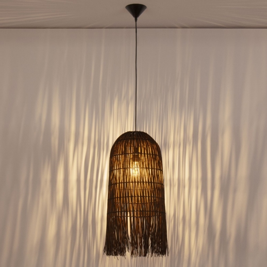 Lampadario di rattan marrone lungo per camera da letto