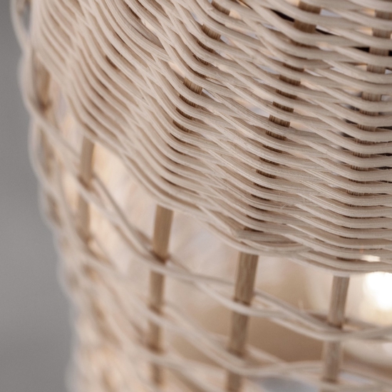 Lampada a sospensione in rattan naturale intrecciato per comodino camera da letto
