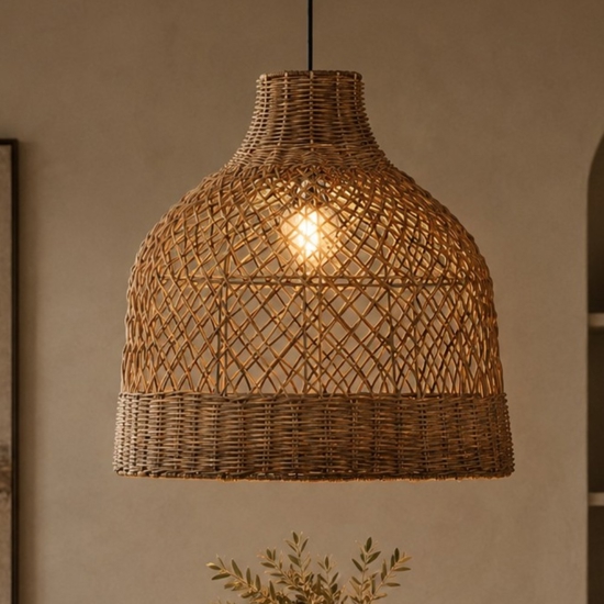 Lampadario cupola di rattan a sospensione marrone per sala da pranzo