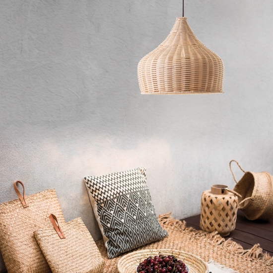 Lampadario cupola di rattan naturale per cucina