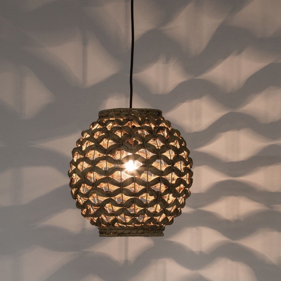 Lampadario per sala da pranzo sfera di rattan e giacinto essiccato