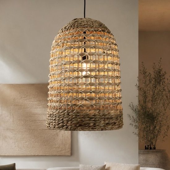 Lampadario cupola di rattan e giacinto essiccato per soggiorno