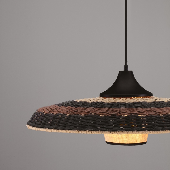 Lampadario disco di rattan naturale nero marrone e tessuto per sala da pranzo