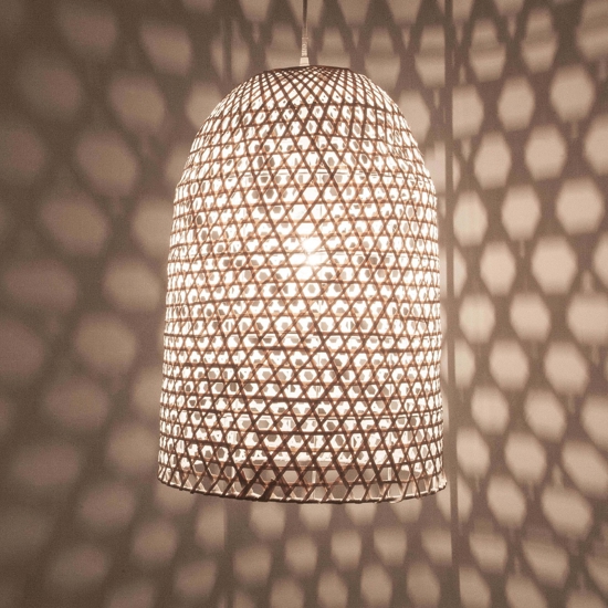 Lampadario di rattan bianco cupola per camera da letto