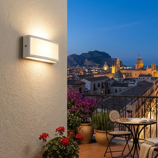 Applique per esterni bianca moderna led 3000k ip65