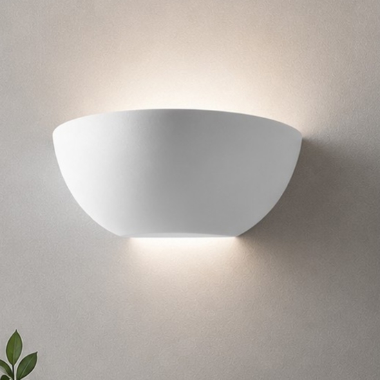 Applique di gesso ceramico bianco diffusore in vetro