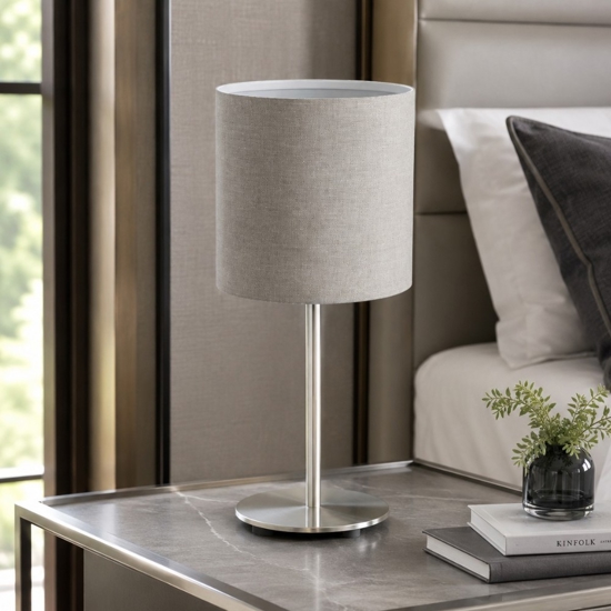 Abat-jour lampada da comodino paralume grigio per camera da letto moderna eglo pasteri