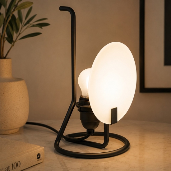 Lampada da tavolo design nero stilnovo bugia e27