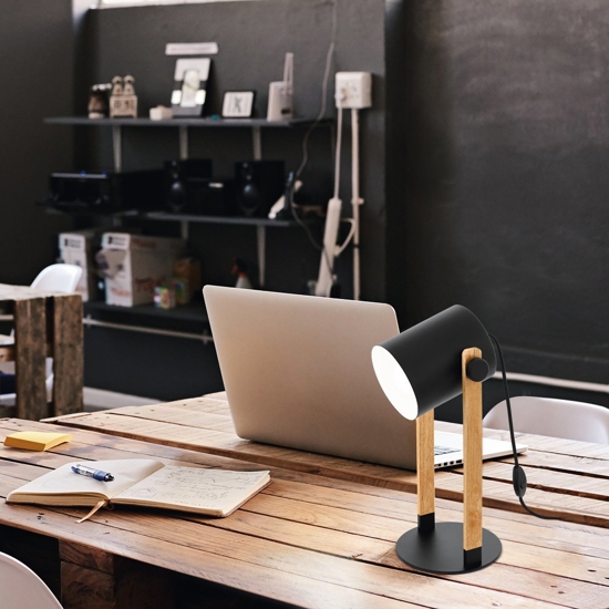 Lampada da comodino di legno con diffusore nero per camera da letto eglo hornwood