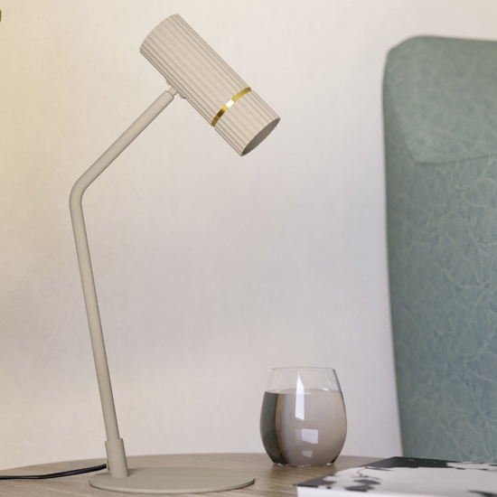 Lampada da comodino sabbia oro orientabile da lettura moderna eglo caminia