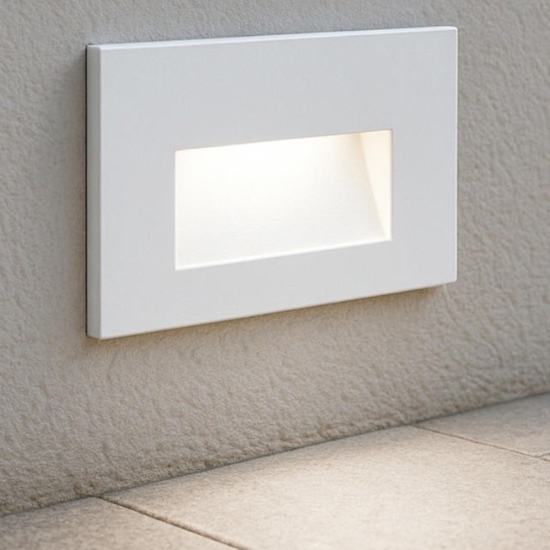 Segnapasso da incasso a parete rettangolare bianco per esterno led 4000k