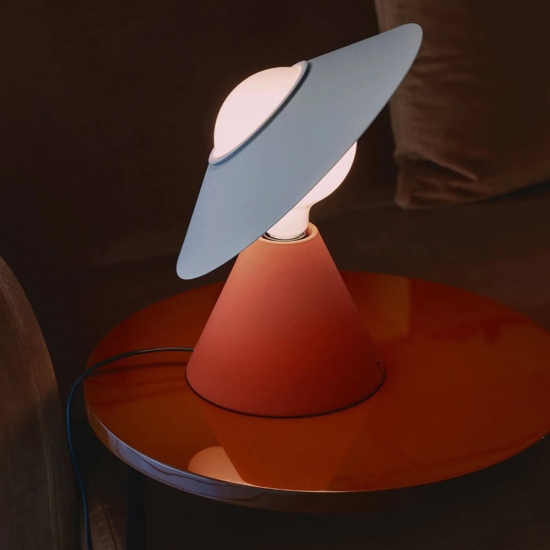 Fante stilnovo abat-jour rossa da comodino design moderno orientabile e27