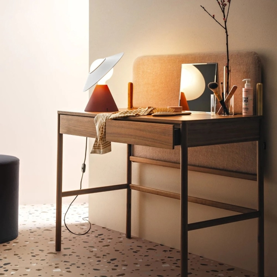 Fante stilnovo abat-jour rossa da comodino design moderno orientabile e27