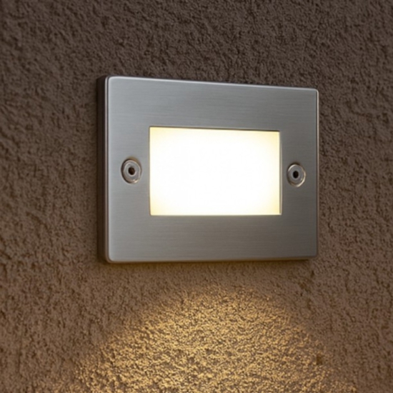 Segnapasso led da esterno 1w 3000k ip65 incasso parete acciaio inox rettangolare