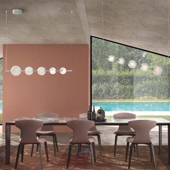 Lampadario bianco a sospensione sfere vetro effetto alabastro per soggiorno moderno