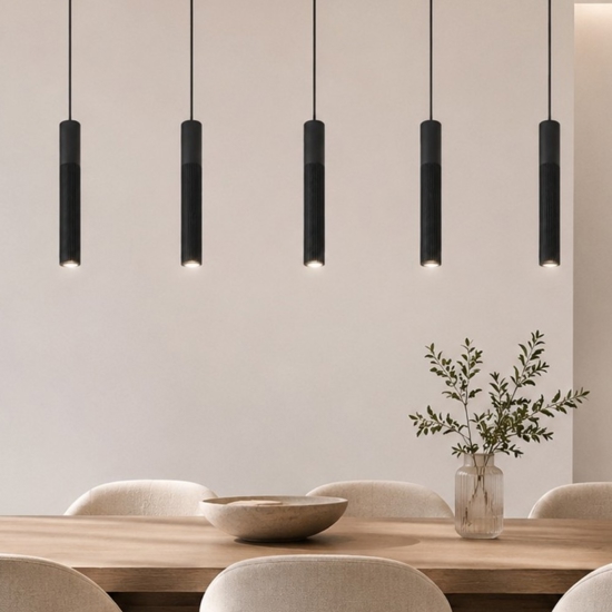 Lampadario nero con lampade cilindri pendenti led cct 3000k 4000k per sala da pranzo moderna