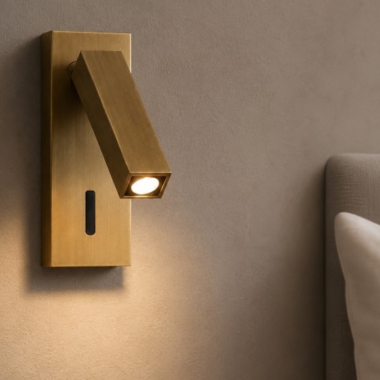 Lampada a parete oro ottone da comodino per camera da letto orientabile led 3w 3000k