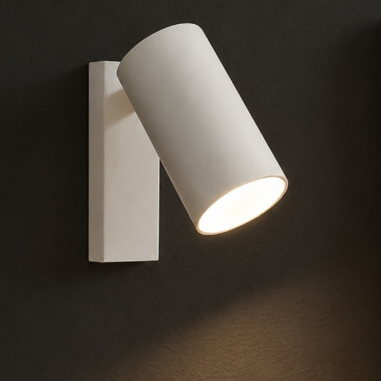 Applique orientabile bianco per comodino camera da letto moderna
