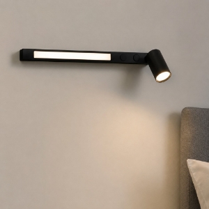 Applique camera da letto con luce orientabile