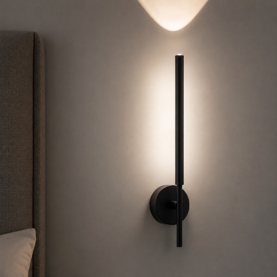 Applique nero per comodino moderna orientabile