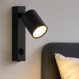 Applique nero con spot orientabile per comodino camera da letto