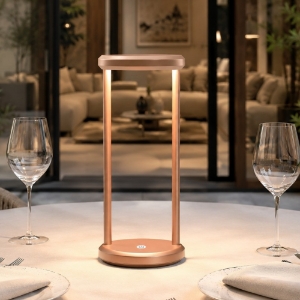 Lampada da tavolo ricaricabile oro rosato ip54 per esterno design moderno