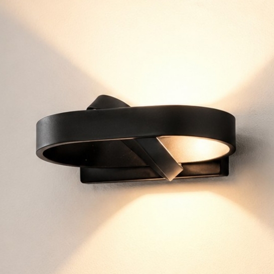 Applique orientabile 6w led cct 3000k 4000k 6000k nero moderna belt perenz illuminazione