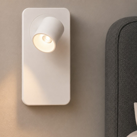 Applique linea light beebo w bianco led 5w 3000k per camera da letto con interruttore
