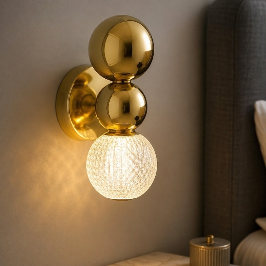 Applique elegante per camera da letto sfere oro led 4w 3200k