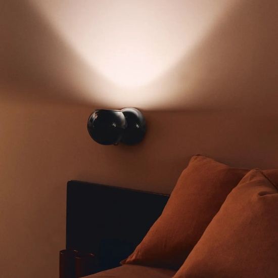 Applique da parete nera orientabile led stilnovo gravitino