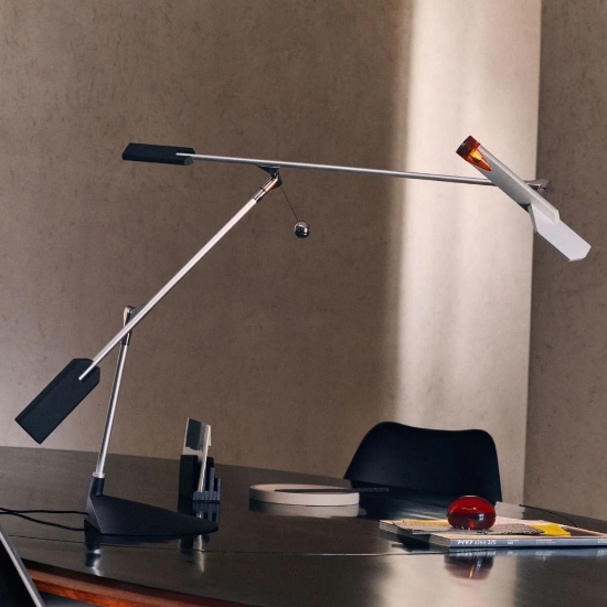 Lampada da scrivania stilnovo halley led 3000k orientabile
