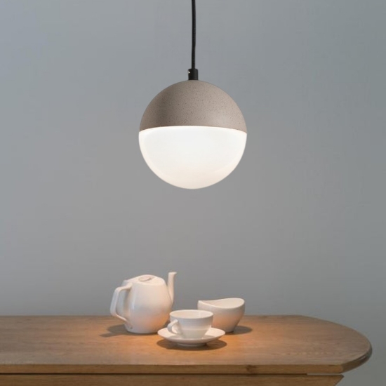 Lampadario a sospensione per bagno sfera cemento vetro