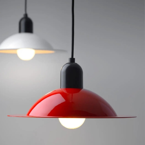 Lampadario da cucina disco metallo rosso lucido stilnovo lampiatta